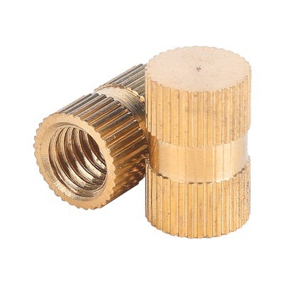 Piuliță de introducere a orificiului oarbă